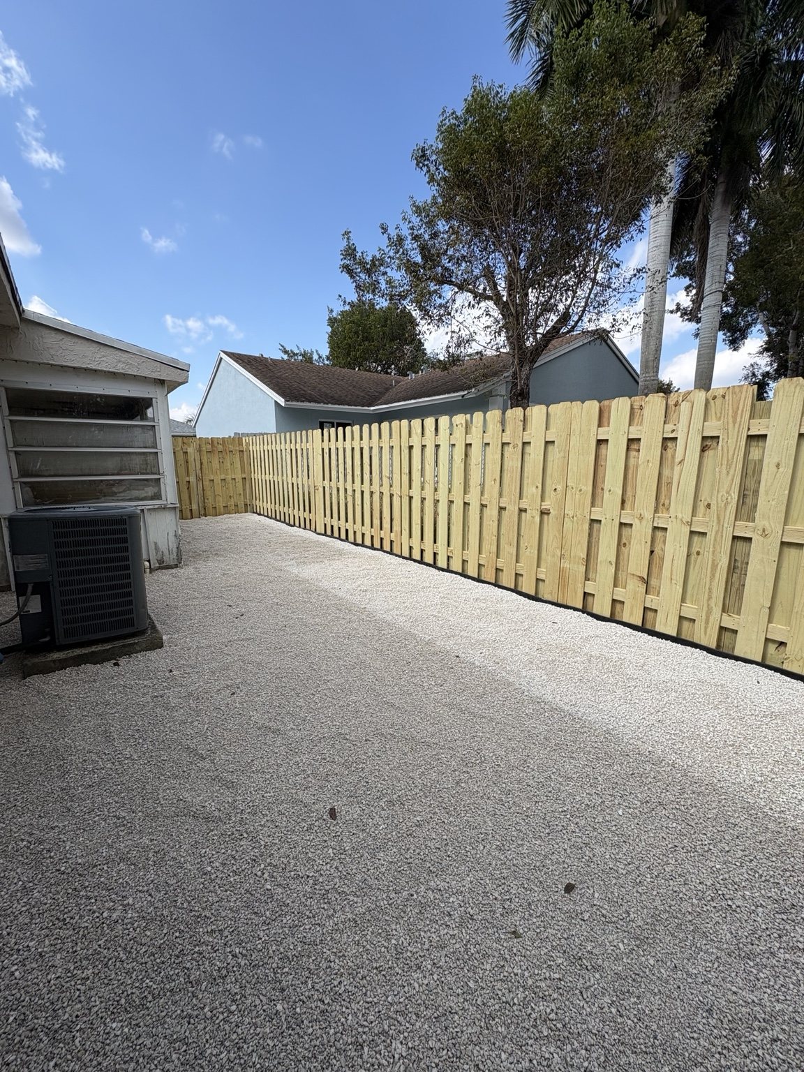 Pavers, travertine & pool deck work