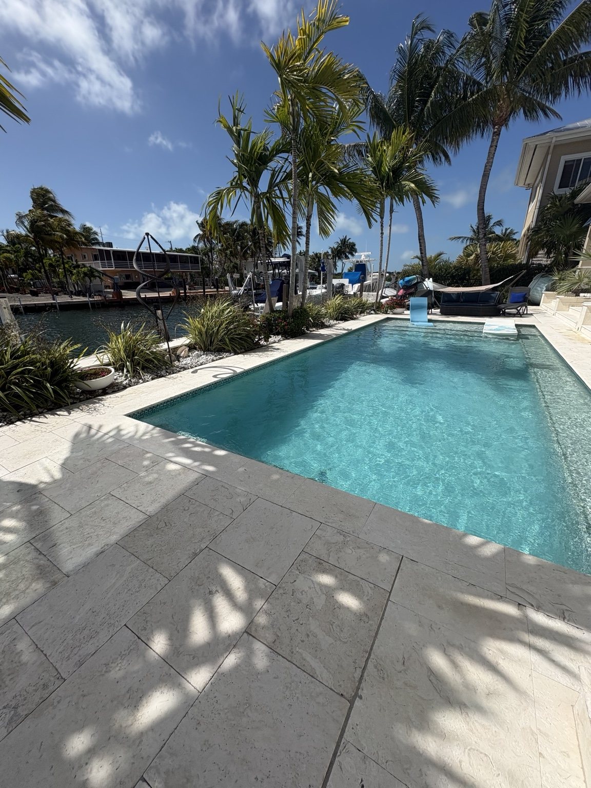 Pavers, travertine & pool deck work